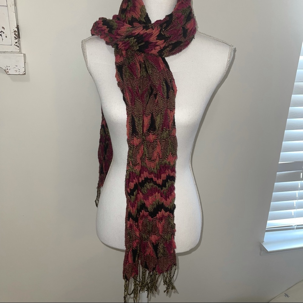 Women’s scarf